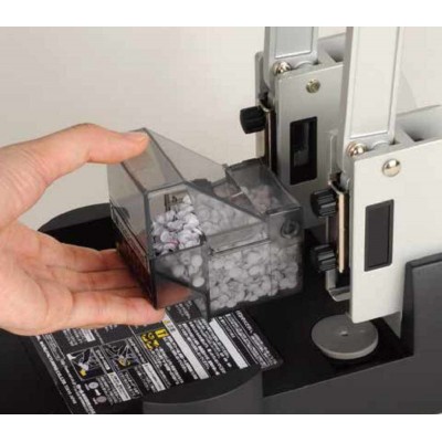 Carl 122N Heavy Duty 2-Hole Punch 150 Sheets